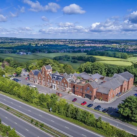 Hogs Back Hotel & Spa Nr Farnham Фарнем Экстерьер фото